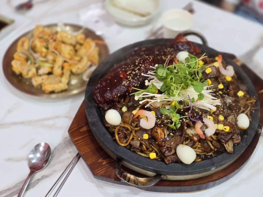 앞산돌쇠짜장 이미지