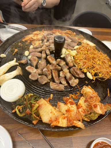 싹쓰리솥뚜껑삼겹살망우점 이미지