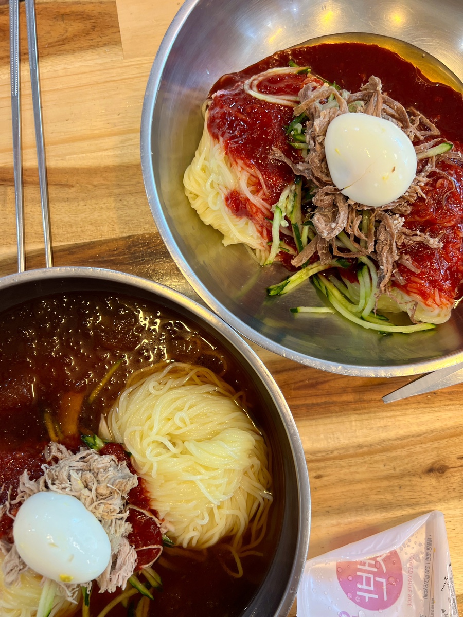 다운밀면 이미지