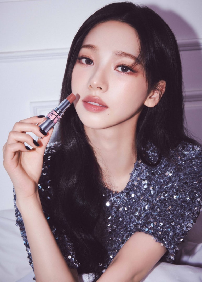 글로잉 이미지
