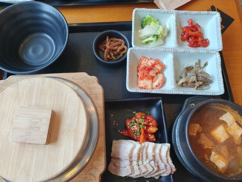 원할머니 보쌈(녹번점) 이미지