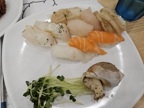 다이닝원화정 이미지