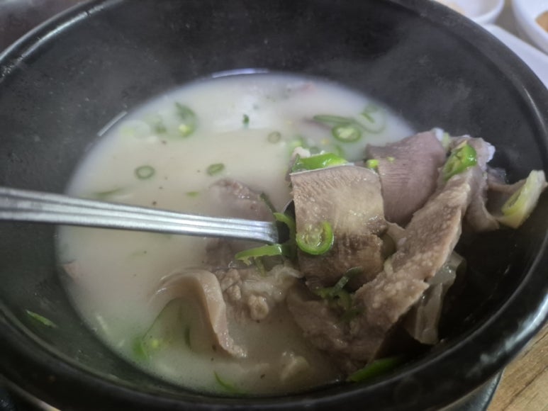 장터국밥 이미지