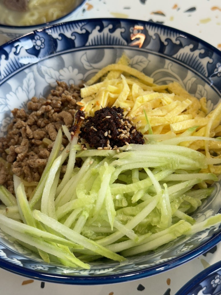 일품향소고기면 이미지