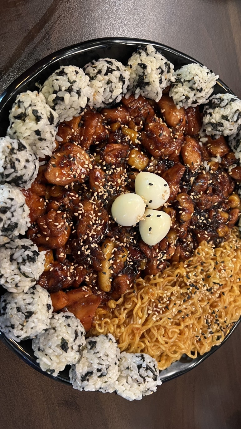 꼬꼬아찌고대점 이미지