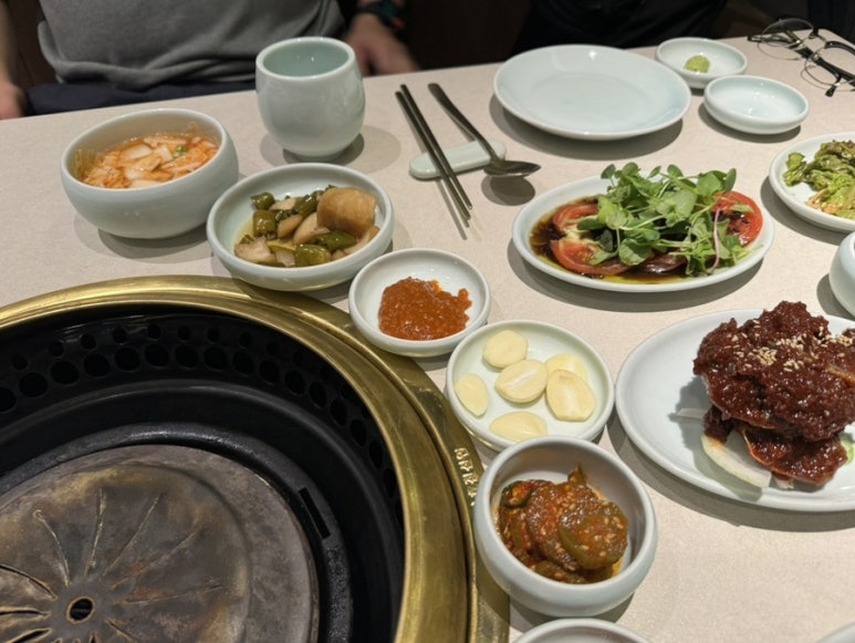 꽃돌이네정육 이미지
