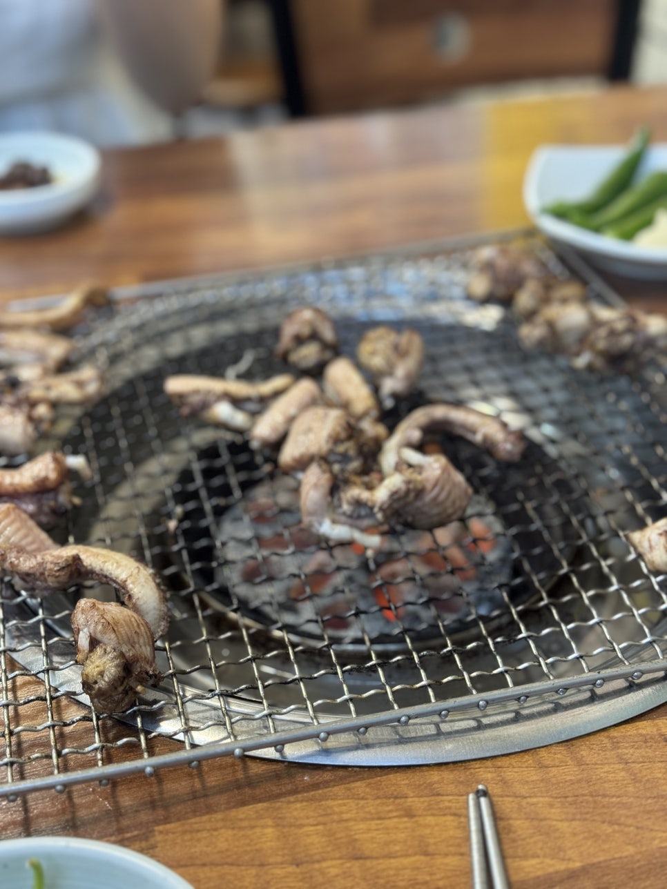숯불꼼장어 이미지