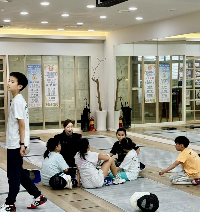 신아람펜싱클럽 이미지