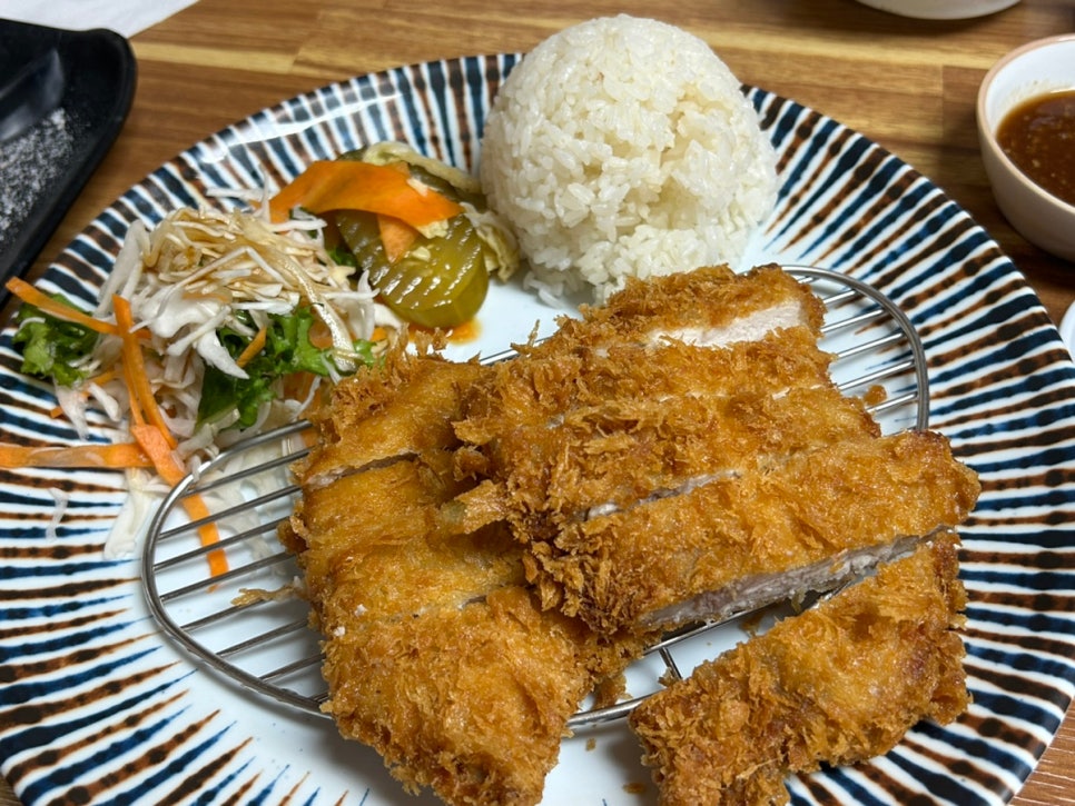 뽕카츠 이미지