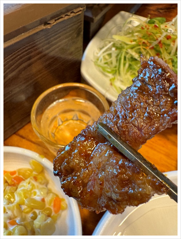 굴다리돼지갈비 이미지