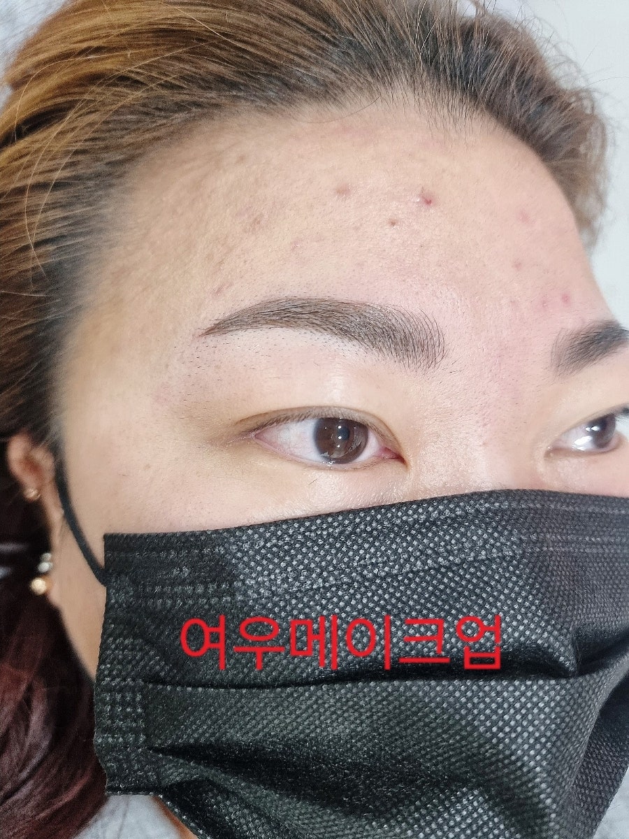 여우눈썹 이미지