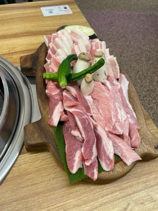 고기곳간 이미지