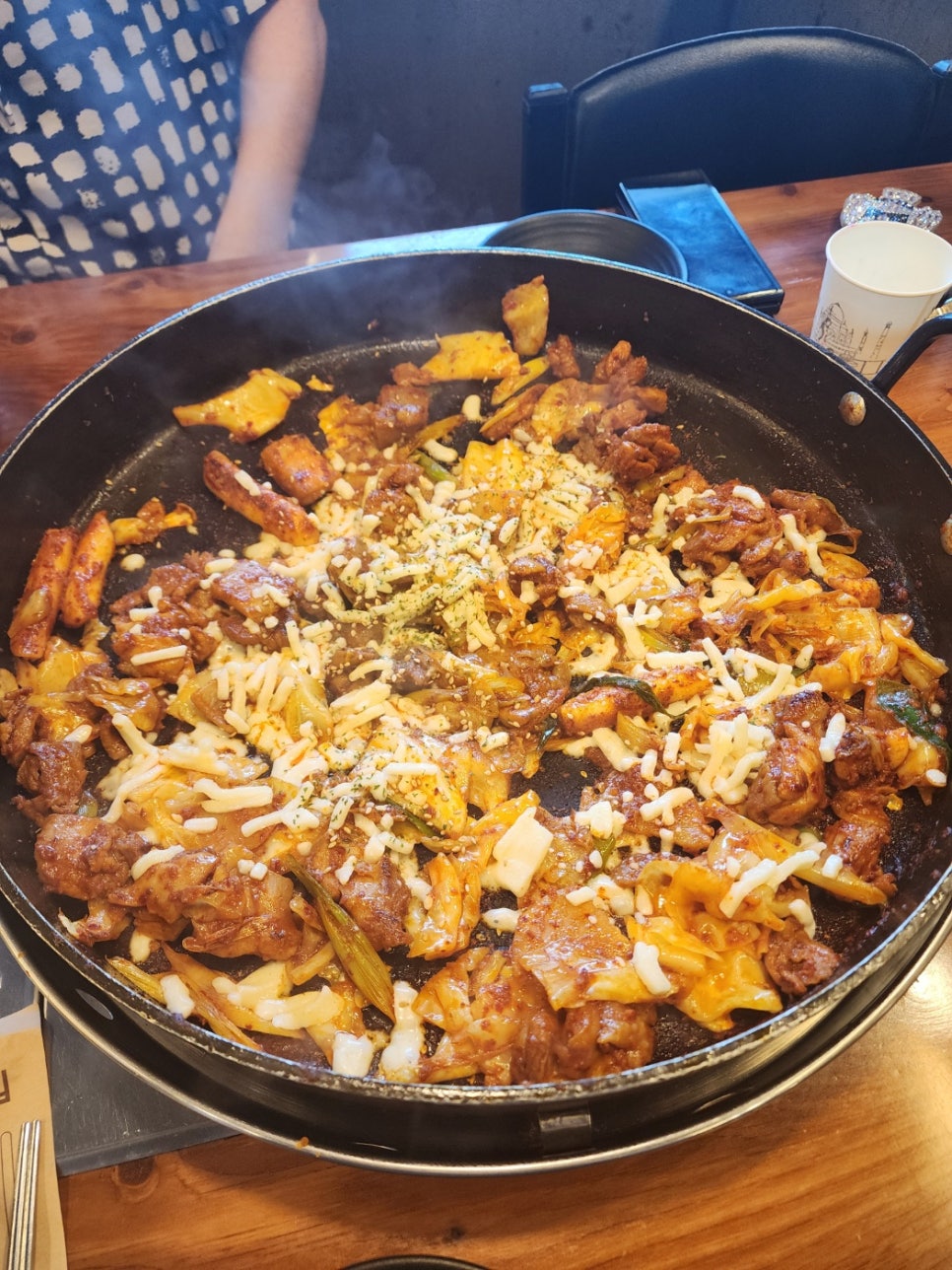 유가네닭갈비 이미지