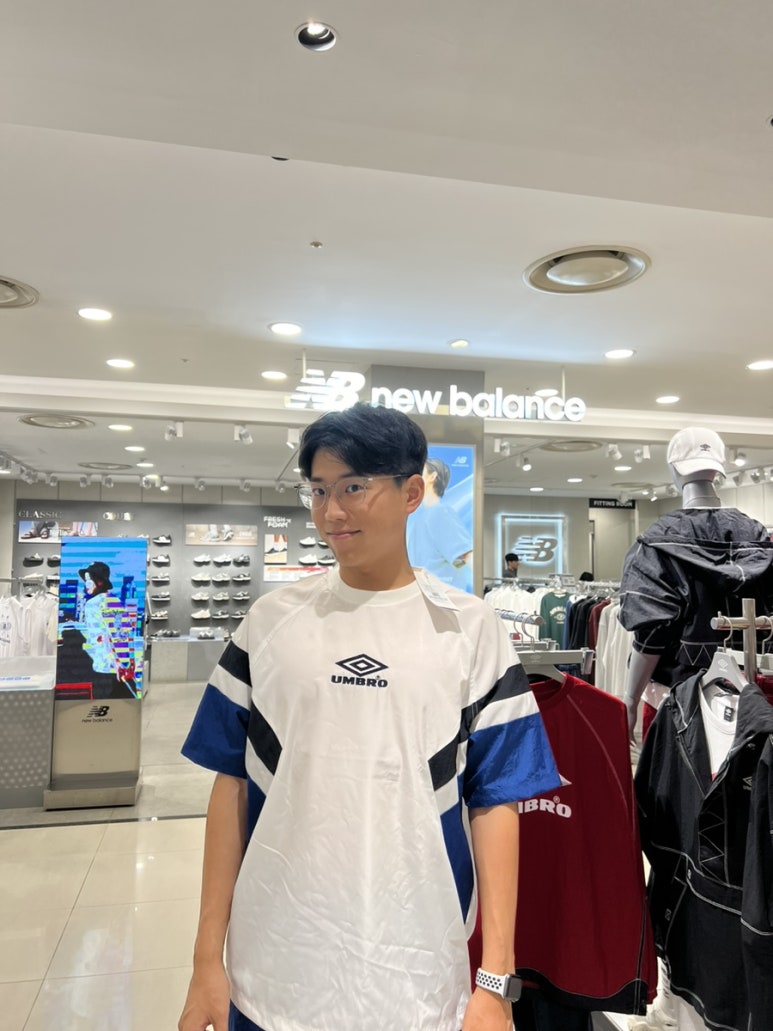 동*김* 이미지