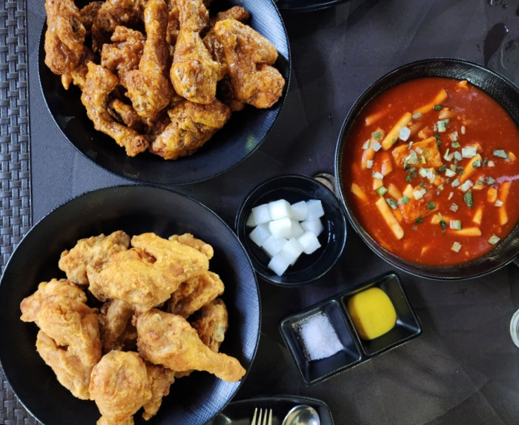 호식이두마리치킨갈매점 이미지