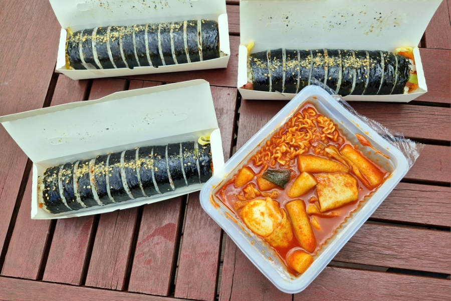 준수한 김밥 이미지