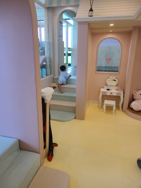 나비키즈카페 이미지