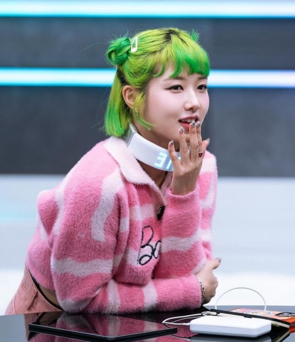 더초록 이미지