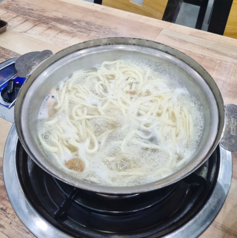오송해물칼국수 이미지