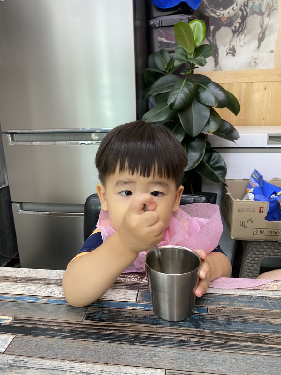 동방연 이미지