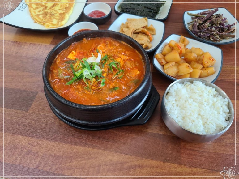 고기듬뿍 김치찌개&김치찜 이미지