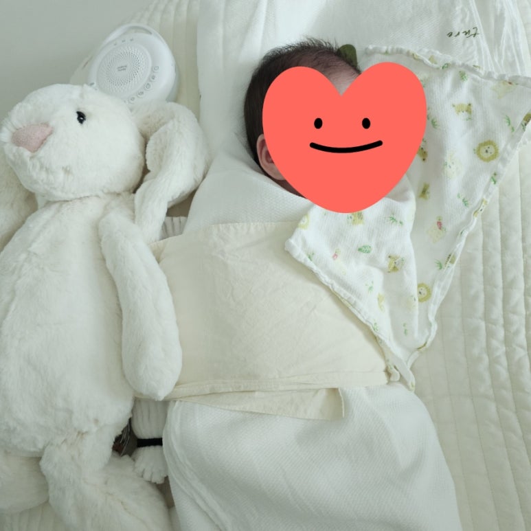 아또네일 이미지