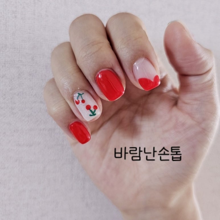 앵두손톱 이미지
