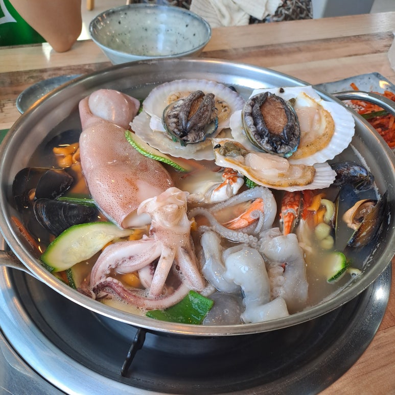 명가해물칼국수 이미지