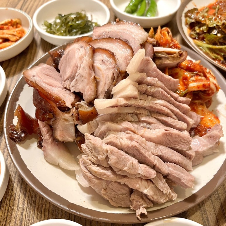가마솥족발 이미지