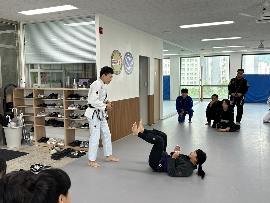 강동와이어주짓수 이미지