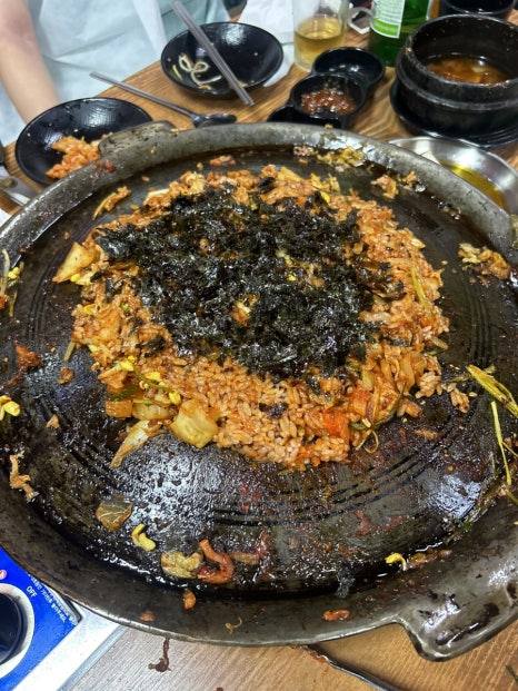 다와솥뚜껑삼겹살 이미지