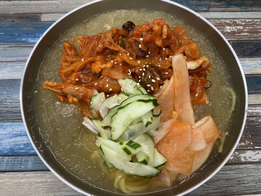 동방연 이미지