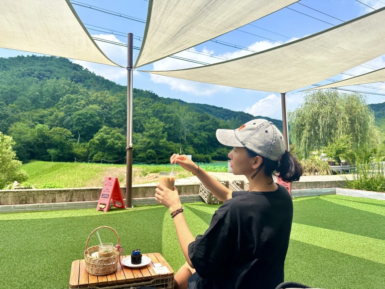 피크닉브릭하우스 이미지