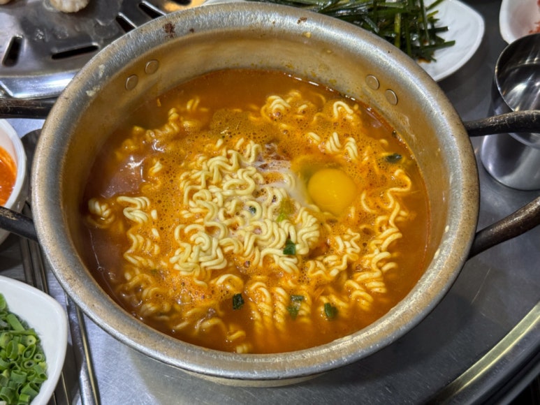 제일숯불생막창 이미지