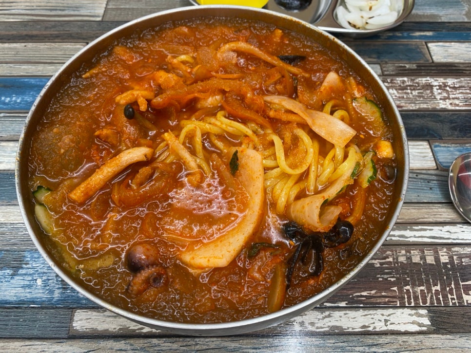 동방연 이미지
