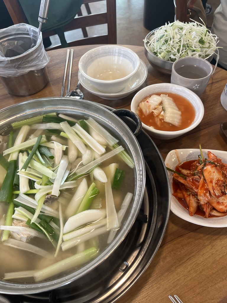 부부닭한마리 이미지