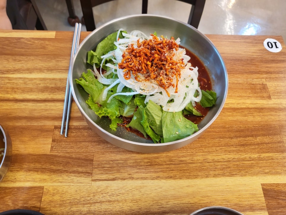 말랭이국수 이미지