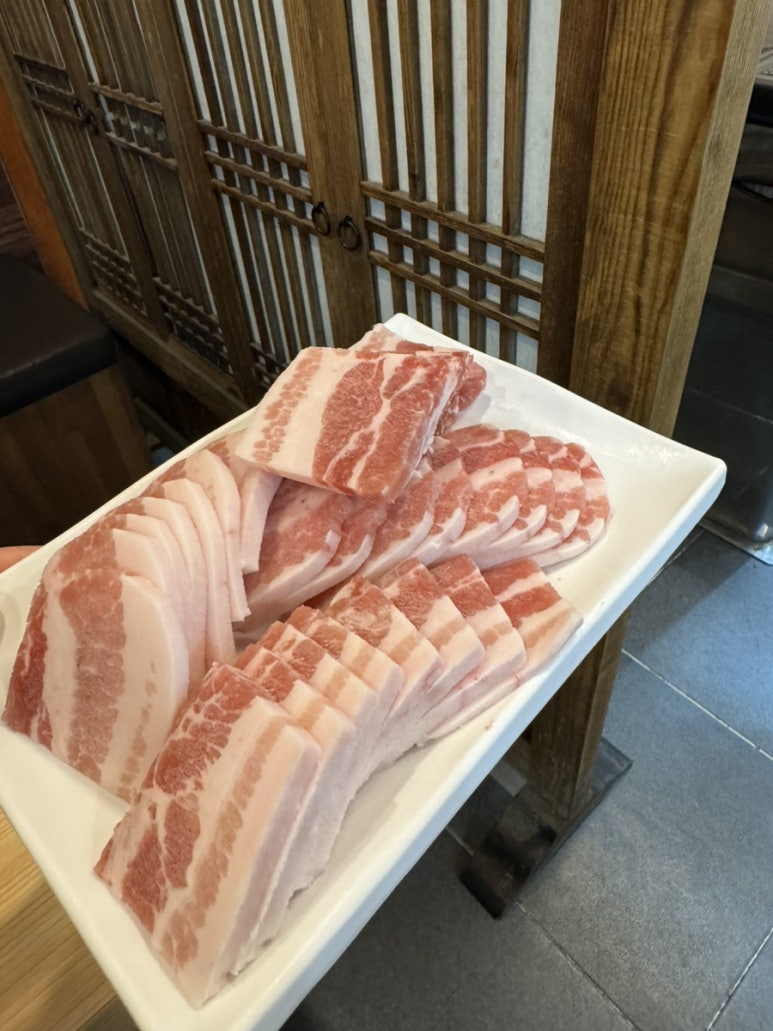 돈꽃삼겹살 이미지