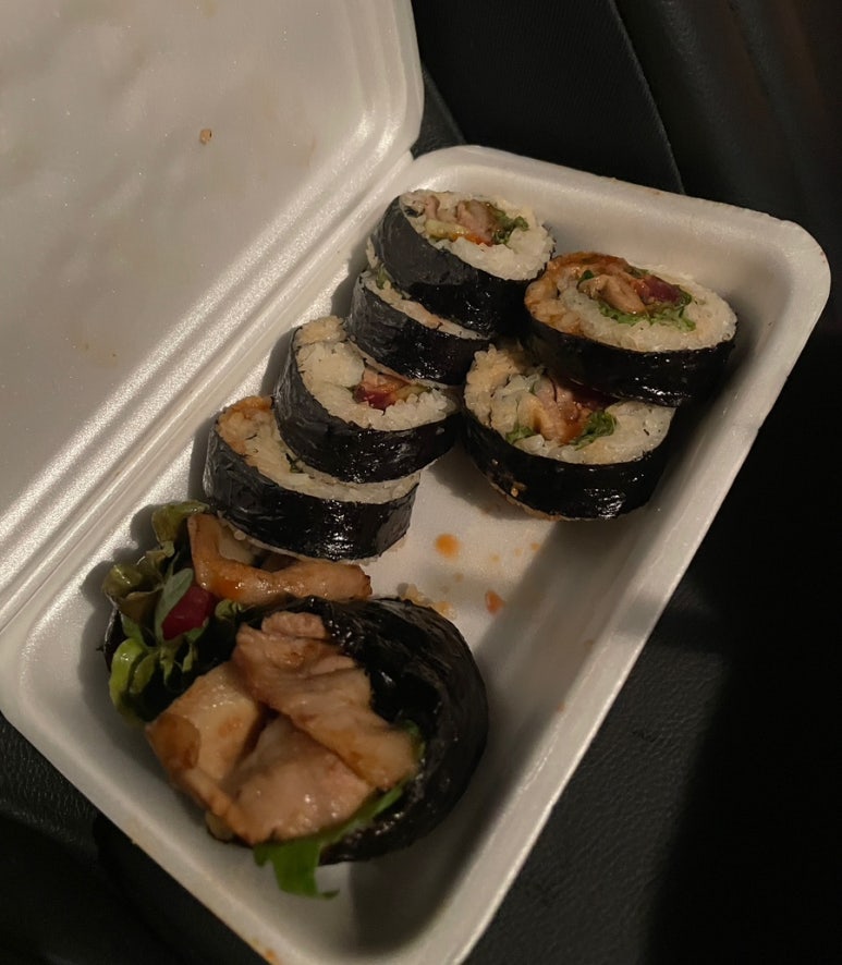 철판꽃삼겹김밥 이미지