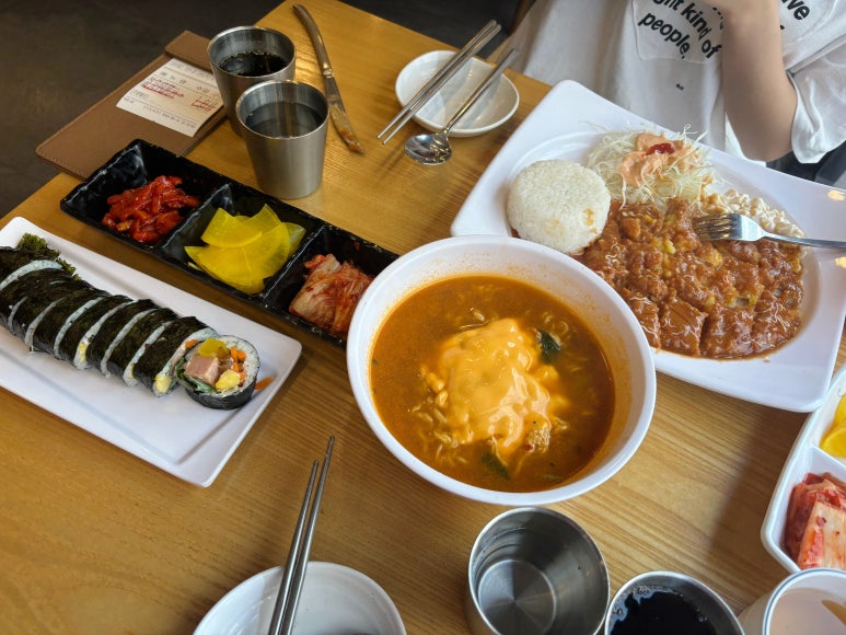 푸드카페 대치삼성점 사진 8