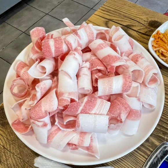 우리동네 대패삼겹 이미지