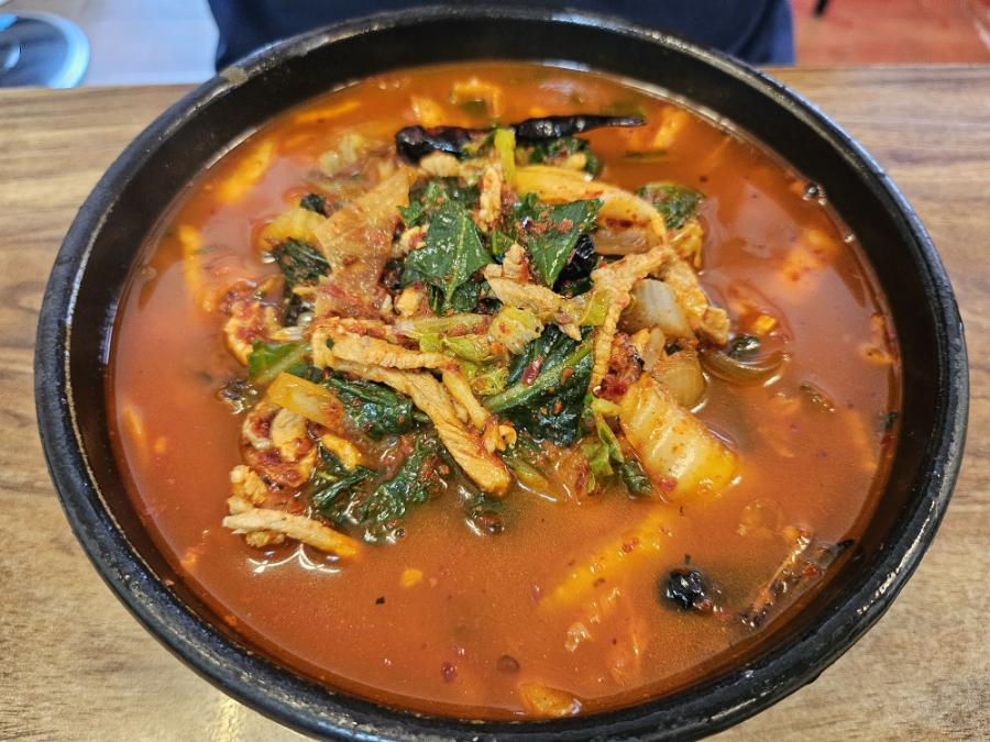 뚝배기화룡짬뽕 이미지