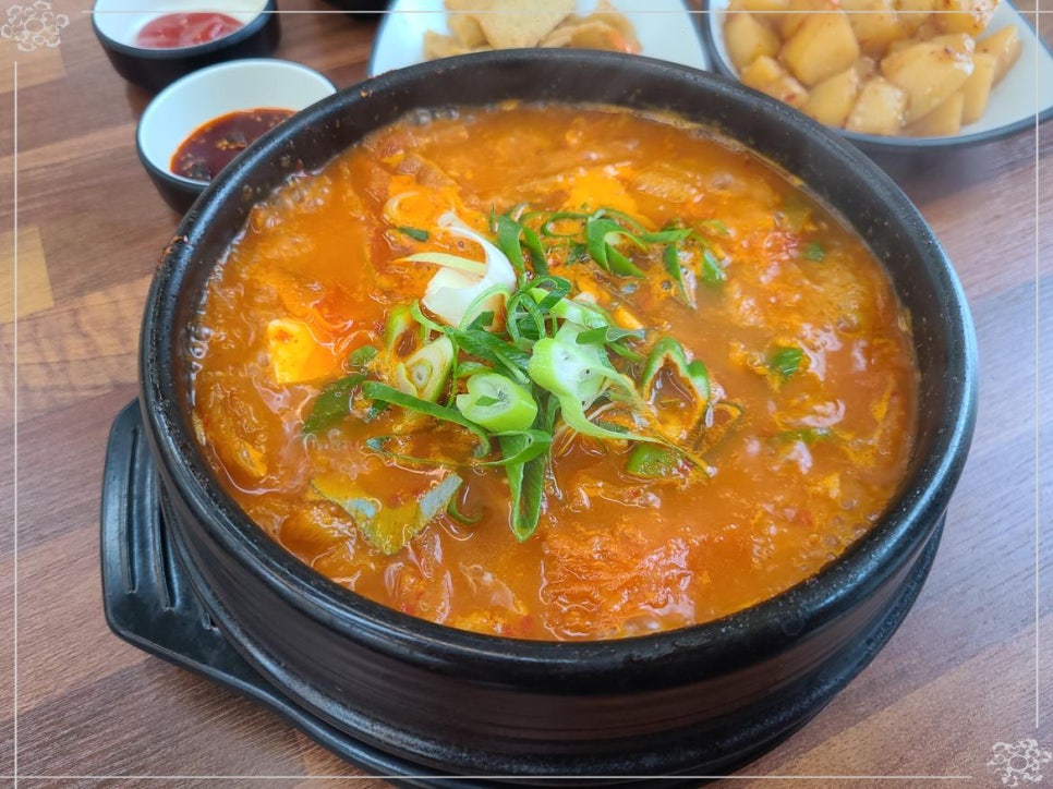통삼국김치찌개직산점 이미지