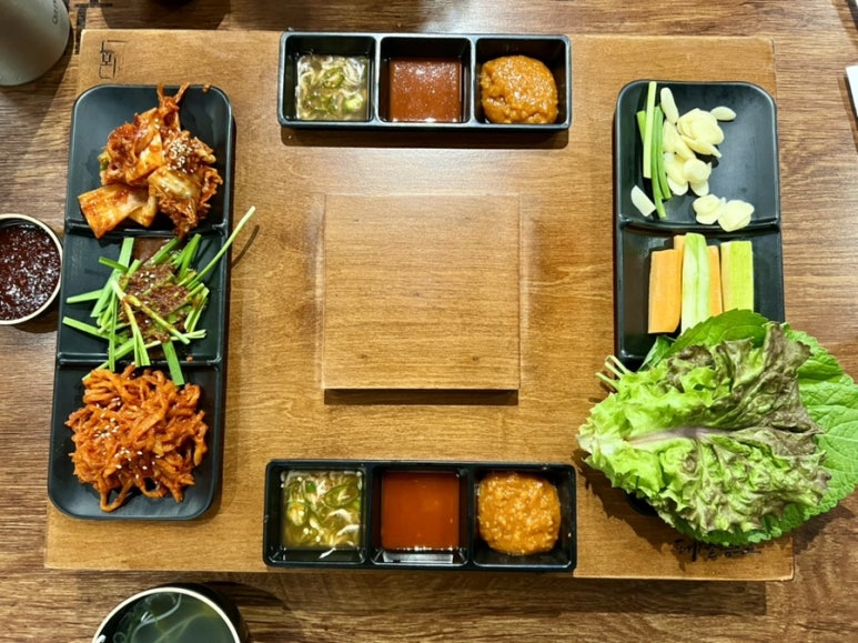 귀한족발 홍대서교점 이미지