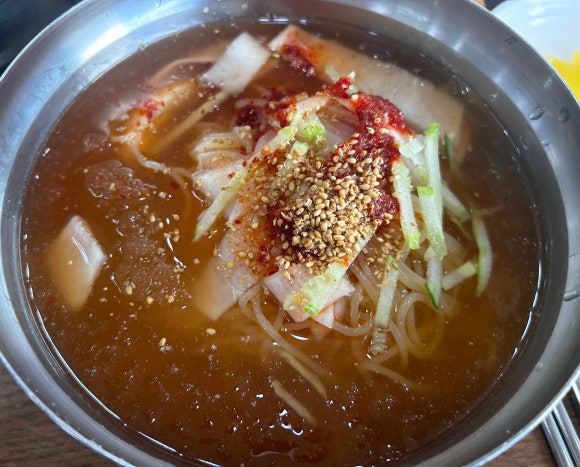 밀면지기 이미지