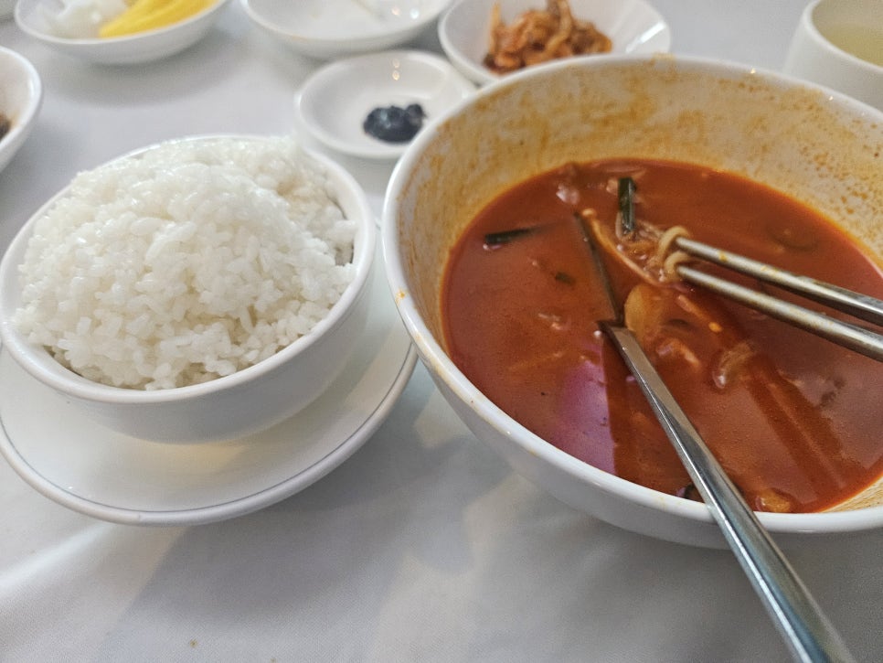 초선그리고여포 이미지