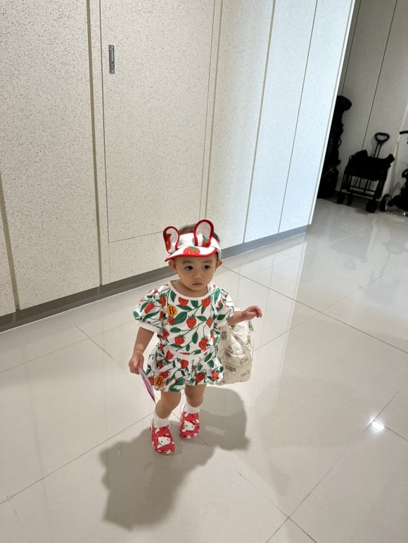 유나이모네 이미지