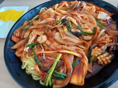 띵호야반점 이미지