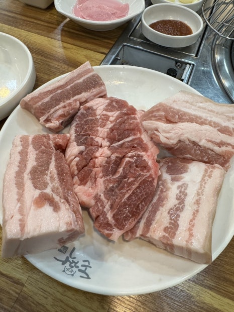 돈짝학장점 이미지