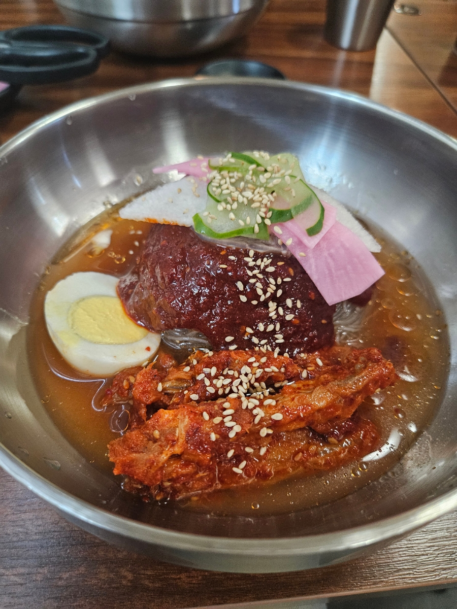 큰손 함흥냉면 이미지